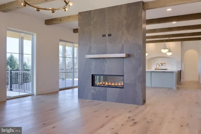 a view of a hallway with windows