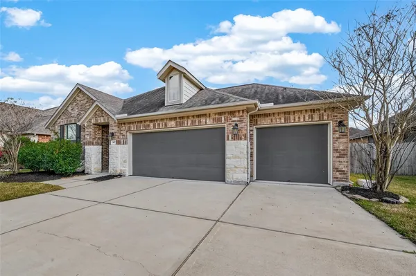 $2,150 | 107 Angel Hollow Lane, Rosenberg, TX 77469