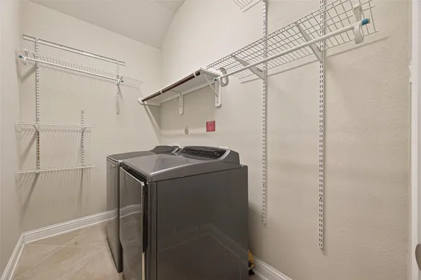 $2,150 | 107 Angel Hollow Lane, Rosenberg, TX 77469