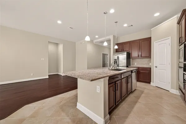 $2,150 | 107 Angel Hollow Lane, Rosenberg, TX 77469