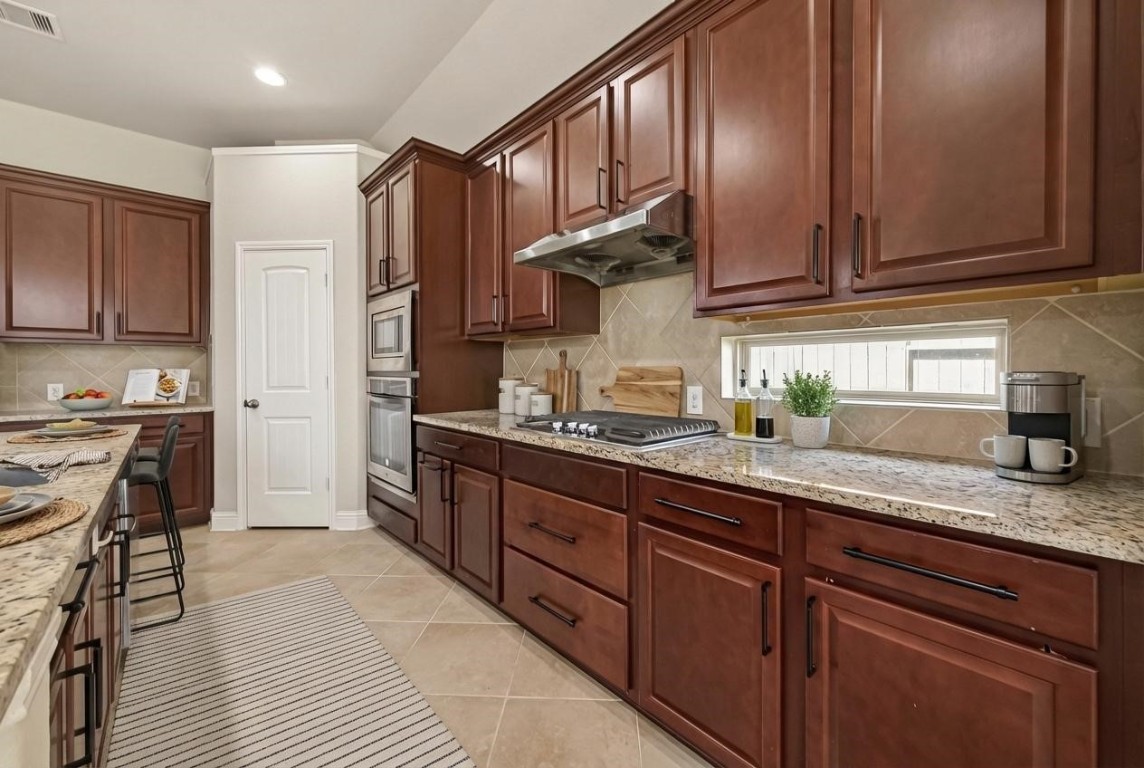 107 Angel Hollow Lane Rosenberg, TX 77469 - Photo 10 of 50