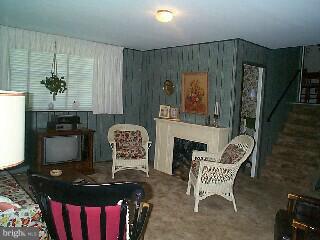 7632 Waters Road Cheltenham, PA 19012 - Photo 4 of 5 Gallery Image 4