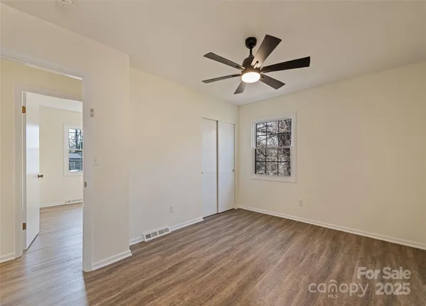 $359,990 | 129 Willow Brook Road, Hendersonville, NC 28792