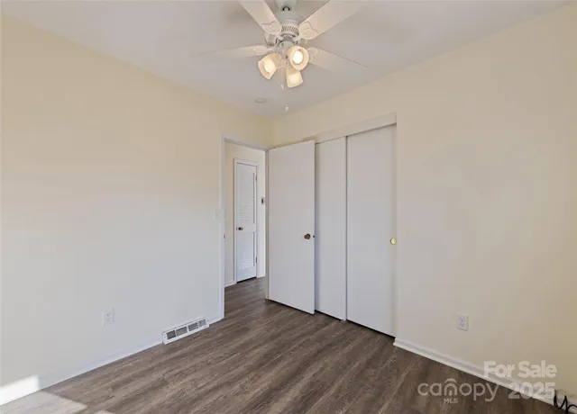 $369,000 | 129 Willow Brook Road, Hendersonville, NC 28792