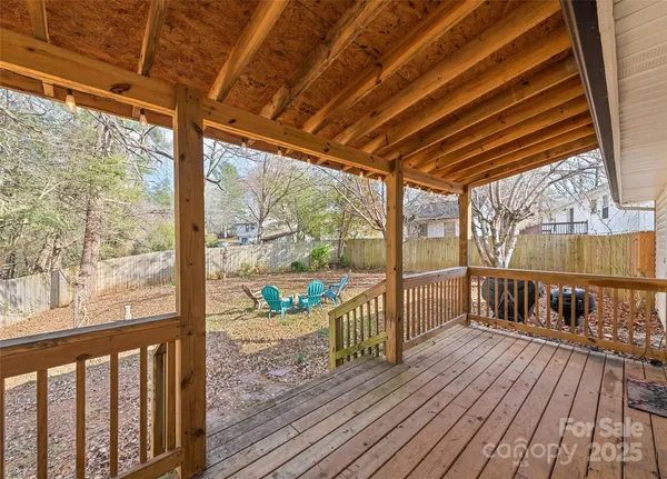 $359,990 | 129 Willow Brook Road, Hendersonville, NC 28792