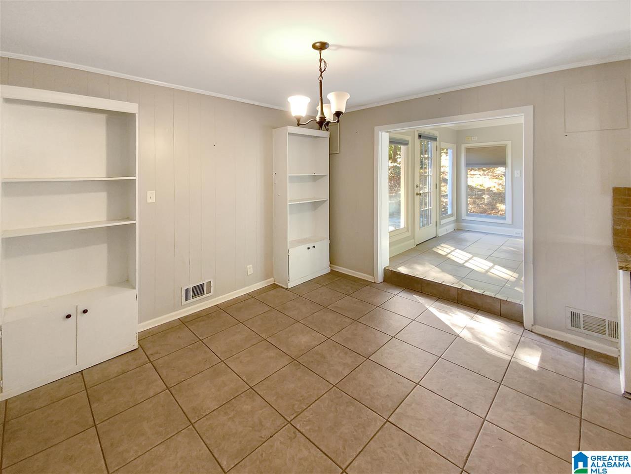 2208 Blue Ridge Boulevard Birmingham, AL 35226 - Photo 11 of 20