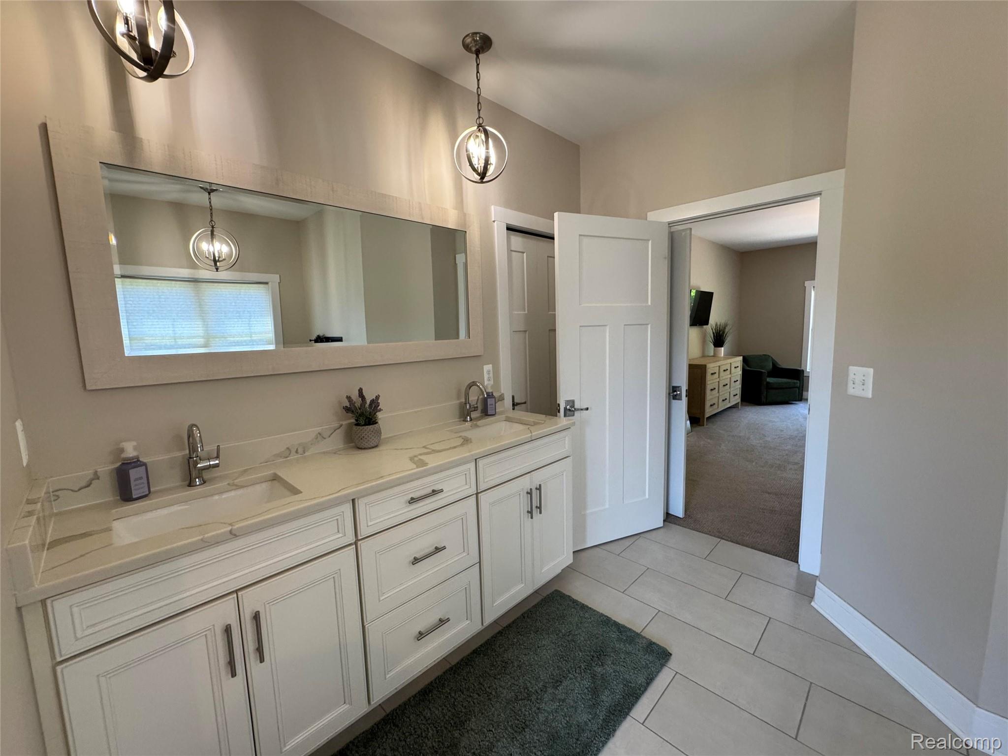 11029 Ridge View Trail Fenton, MI 48430 - Photo 17 of 46 17_beyc6a2a0dcb50a83.jpg