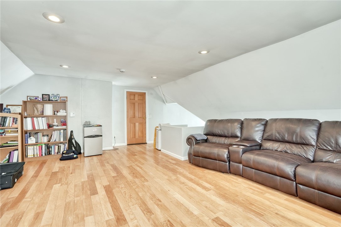 10 Menlo Place Rochester, NY 14620 - Photo 37 of 38