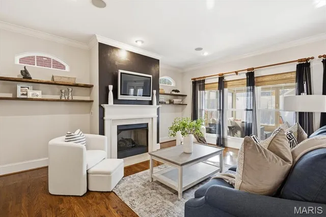 $475,000 | 4120 Olive Street, St. Louis, MO 63108