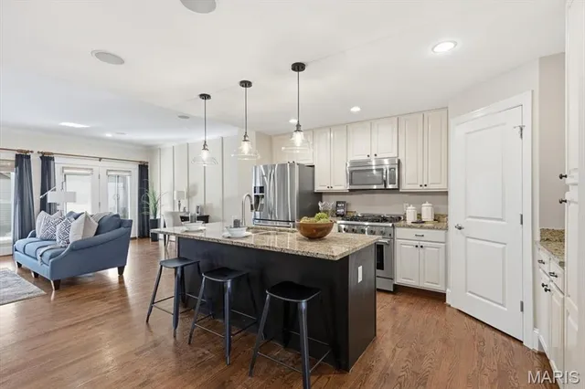 $475,000 | 4120 Olive Street, St. Louis, MO 63108