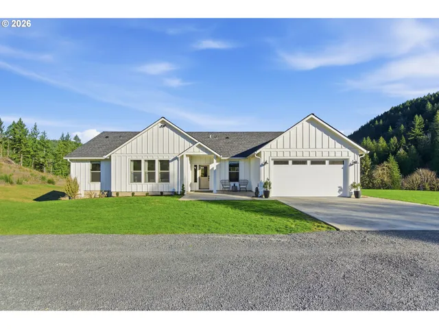 $949,000 | 43508 Northeast Yale Bridge Road, Amboy, WA 98601