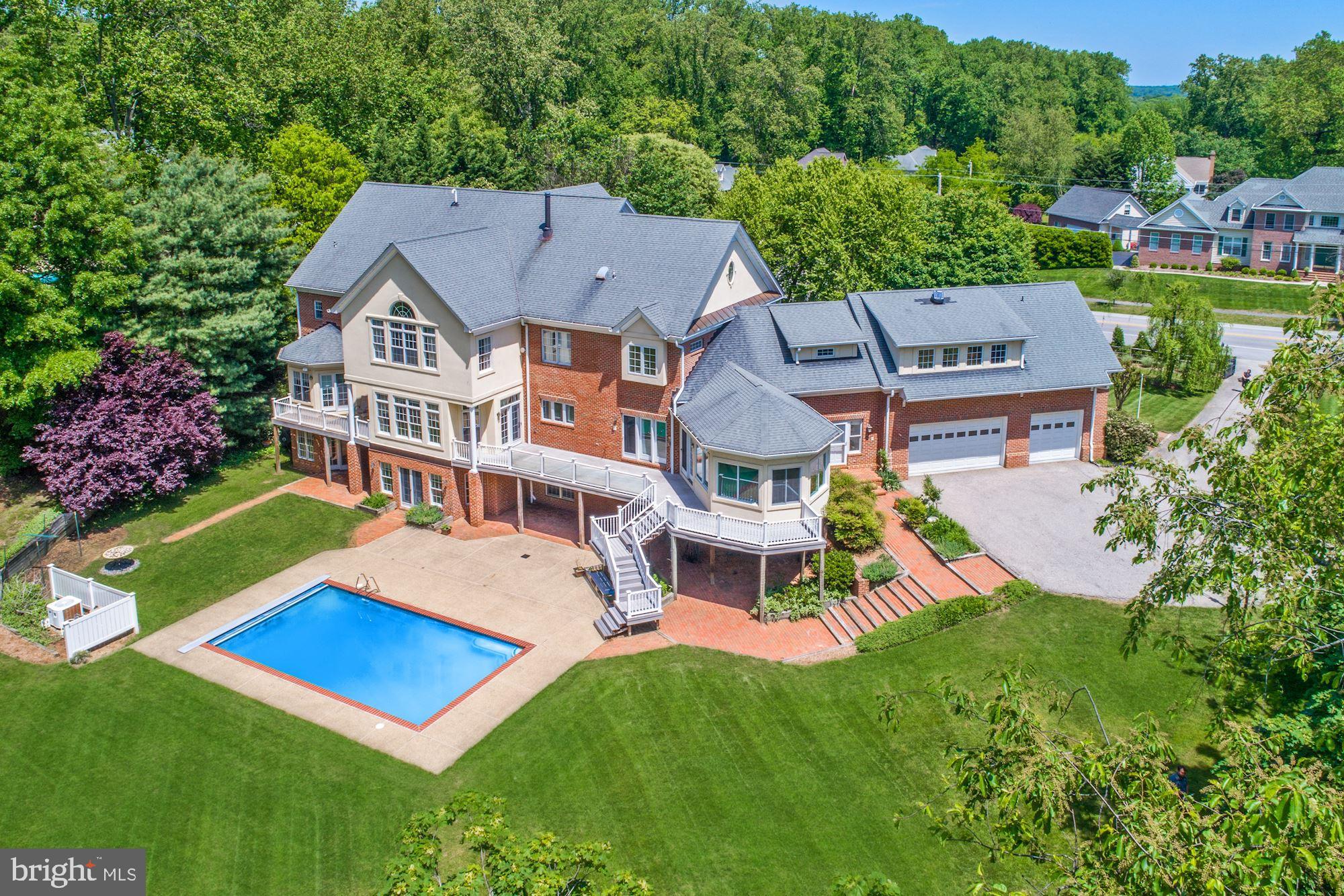 950 Old County Road Severna Park, MD 21146 - Photo 10 of 80 Gallery Image 10