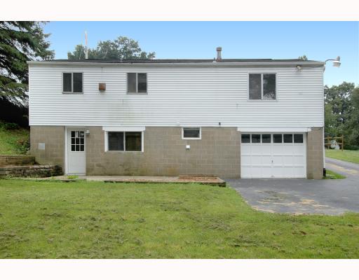 4526 Dawn Road Gibsonia, PA 15044 - Photo 10 of 11 Exterior Front.