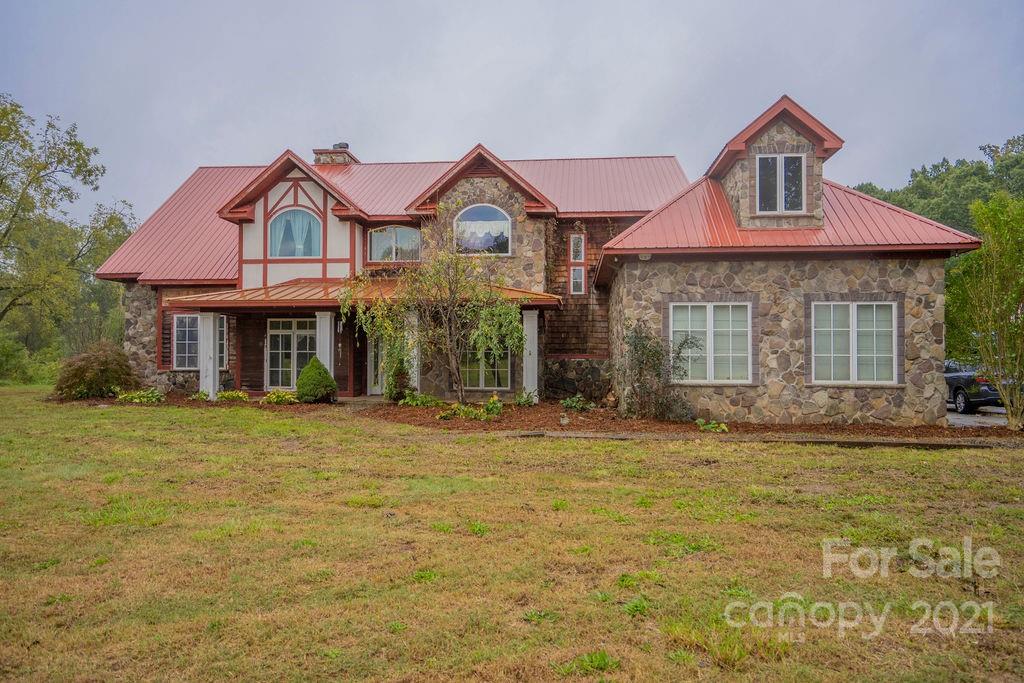 577 Crousetown Road Lexington, NC 27292 - Photo 27 of 39 a front view of a house with a yard