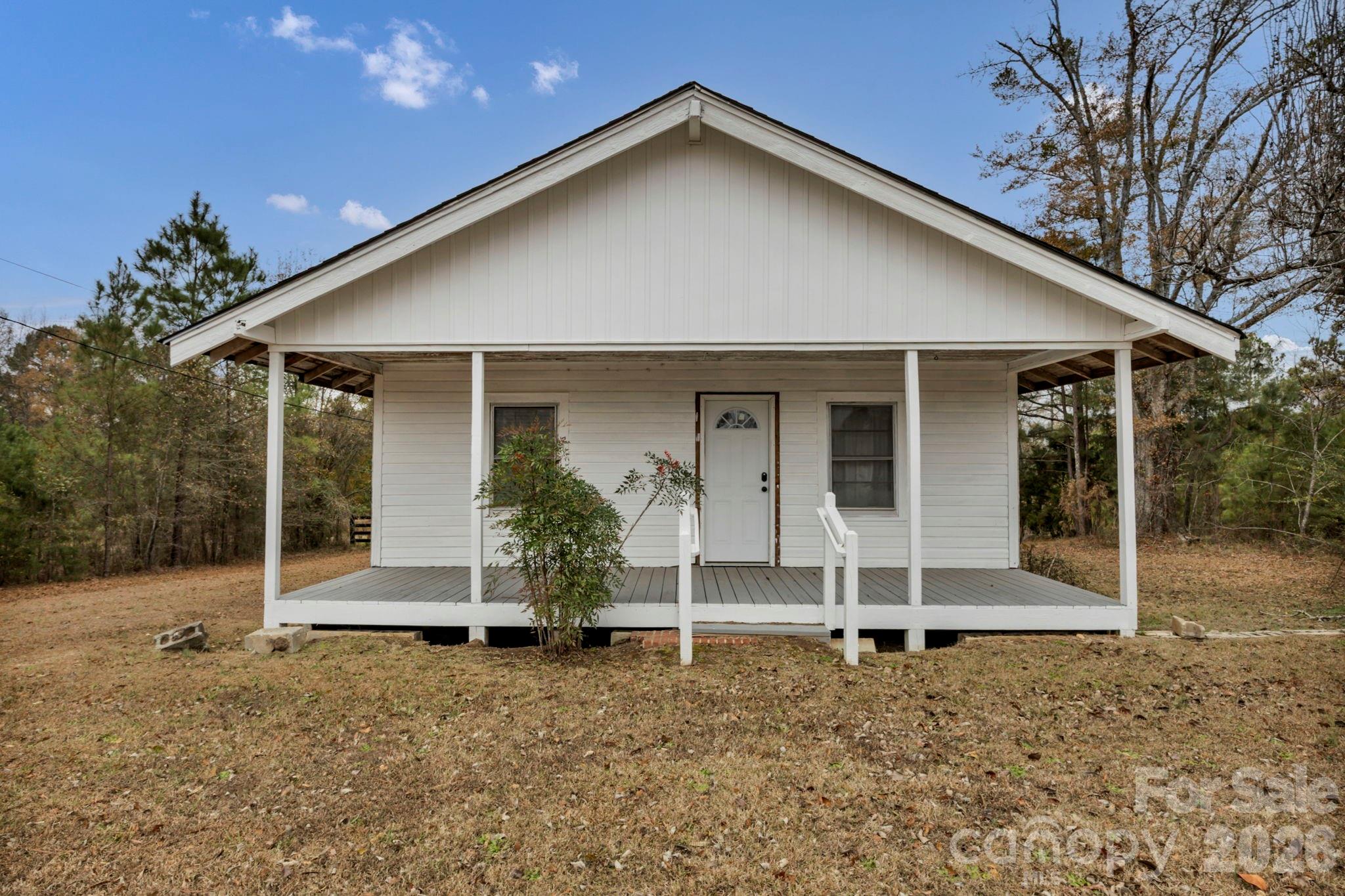 6330 Richburg Road Great Falls, SC 29055 - Photo 7 of 41