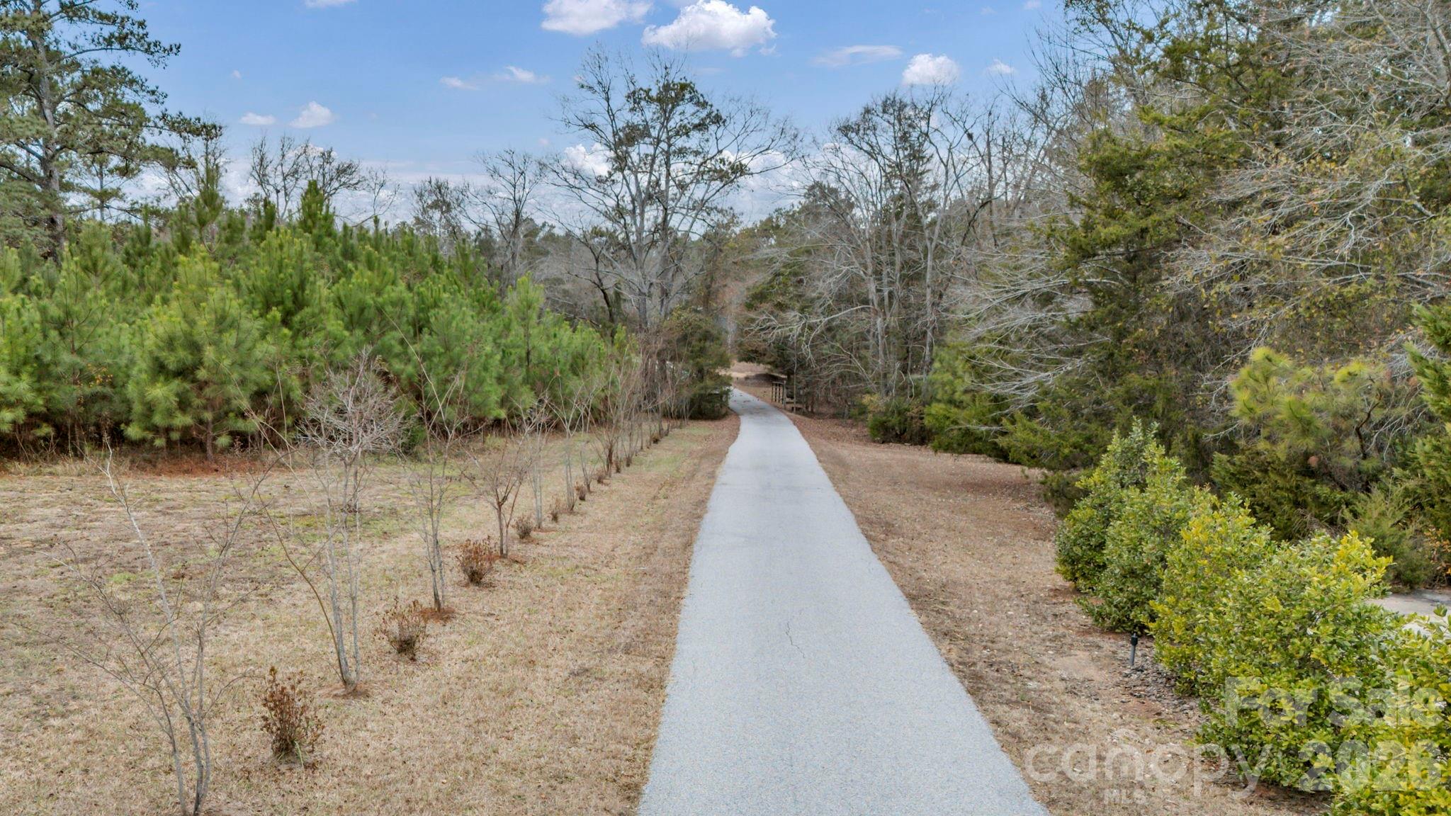 6330 Richburg Road Great Falls, SC 29055 - Photo 9 of 41