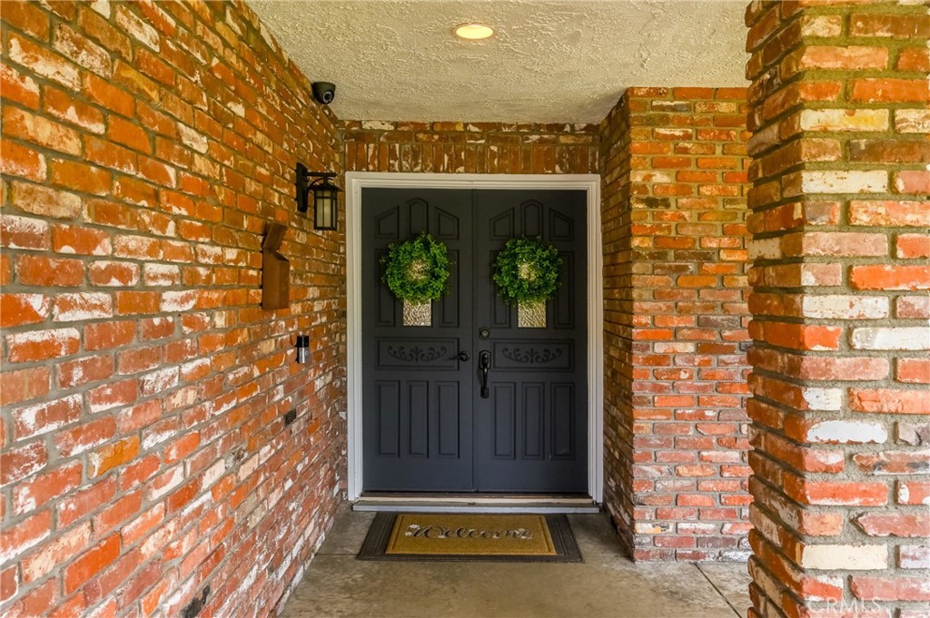 930 La Rue Avenue, Unit RUE La Verne, CA 91750 - Photo 8 of 63 a view of entryway with a door