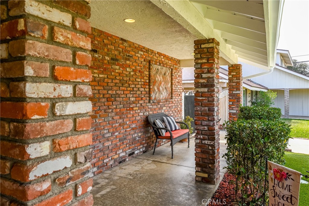 930 La Rue Avenue, Unit RUE La Verne, CA 91750 - Photo 9 of 63