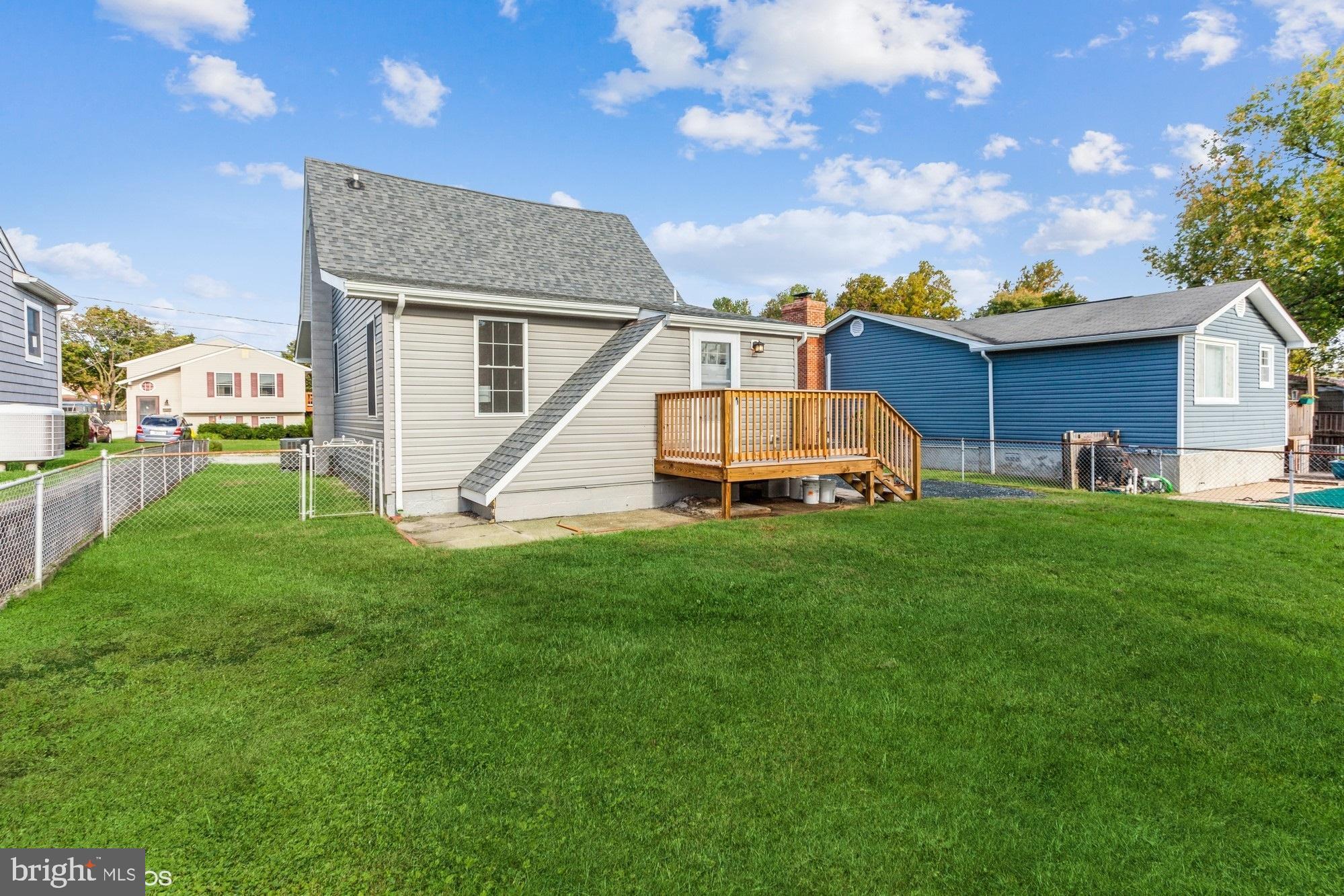 227 Arundel Road Pasadena, MD 21122 - Photo 31 of 37 Gallery Image 31