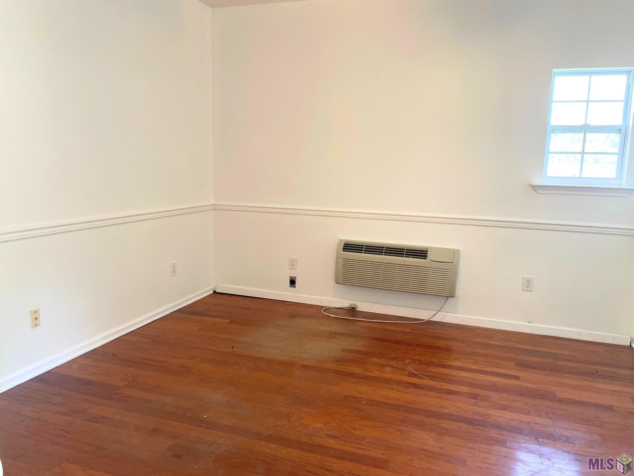 14105 Bert Allen Road Gonzales, LA 70737 - Photo 23 of 40 Flex Room at Carport