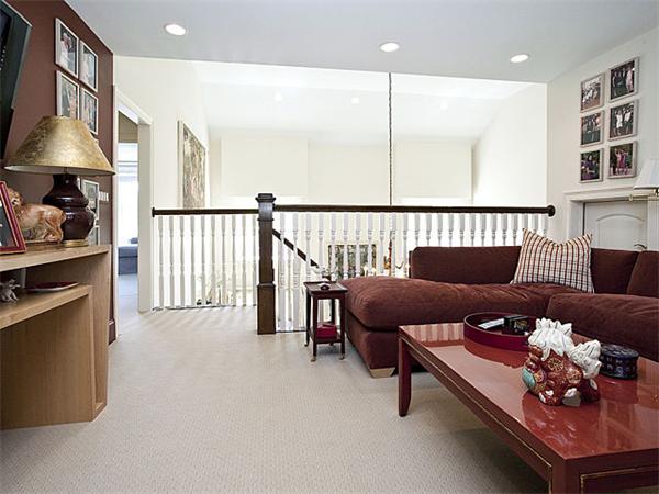 287 Langley Road, Unit 16 Newton, MA 02459 - Photo 14 of 29