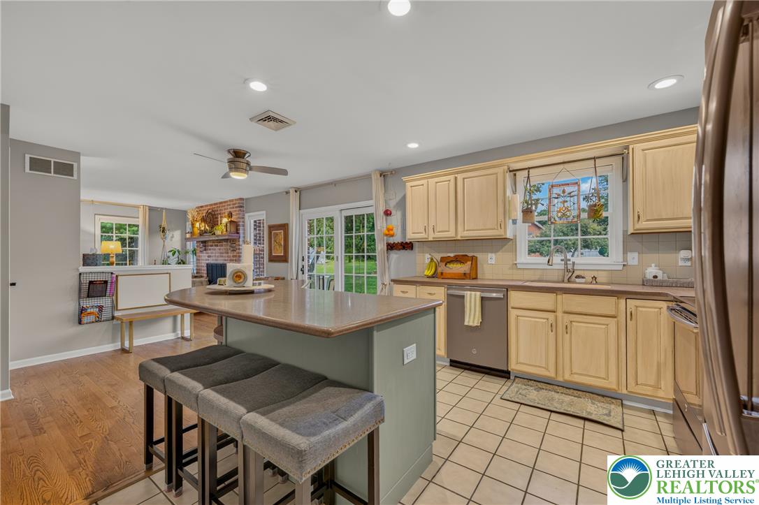 1601 Mitman Road Easton, PA 18040 - Photo 15 of 65