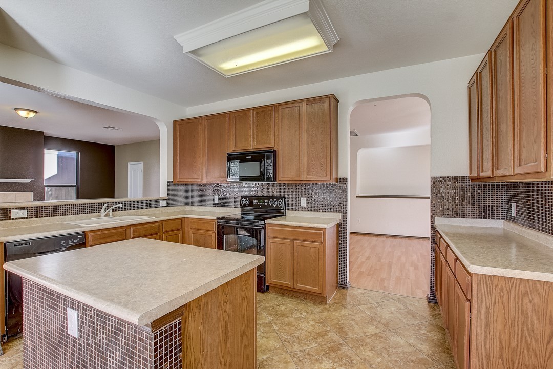 507 Tyree Road Cedar Park, TX 78613 - Photo 9 of 15 Gallery Image 9