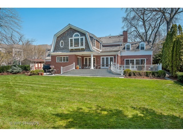 330 Locust Road Winnetka, IL 60093 - Photo 2 of 25 Gallery Image 2