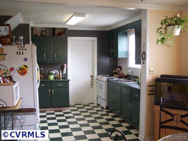 2107 Dumbarton Road Henrico, VA 23228 - Photo 3 of 5 Other - Large kitchen. Painted green cabinets and