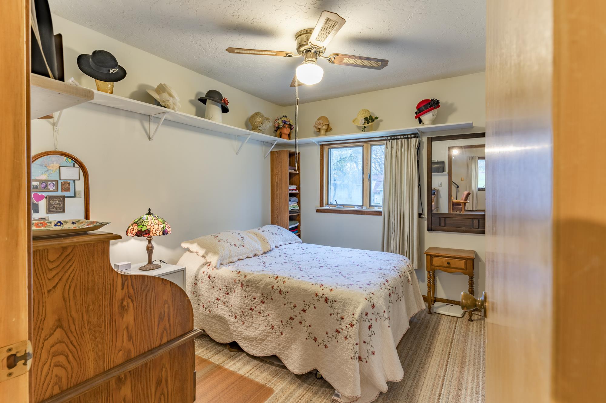 6048 West Orland Road Angola, IN 46703 - Photo 9 of 29 Gallery Image 9