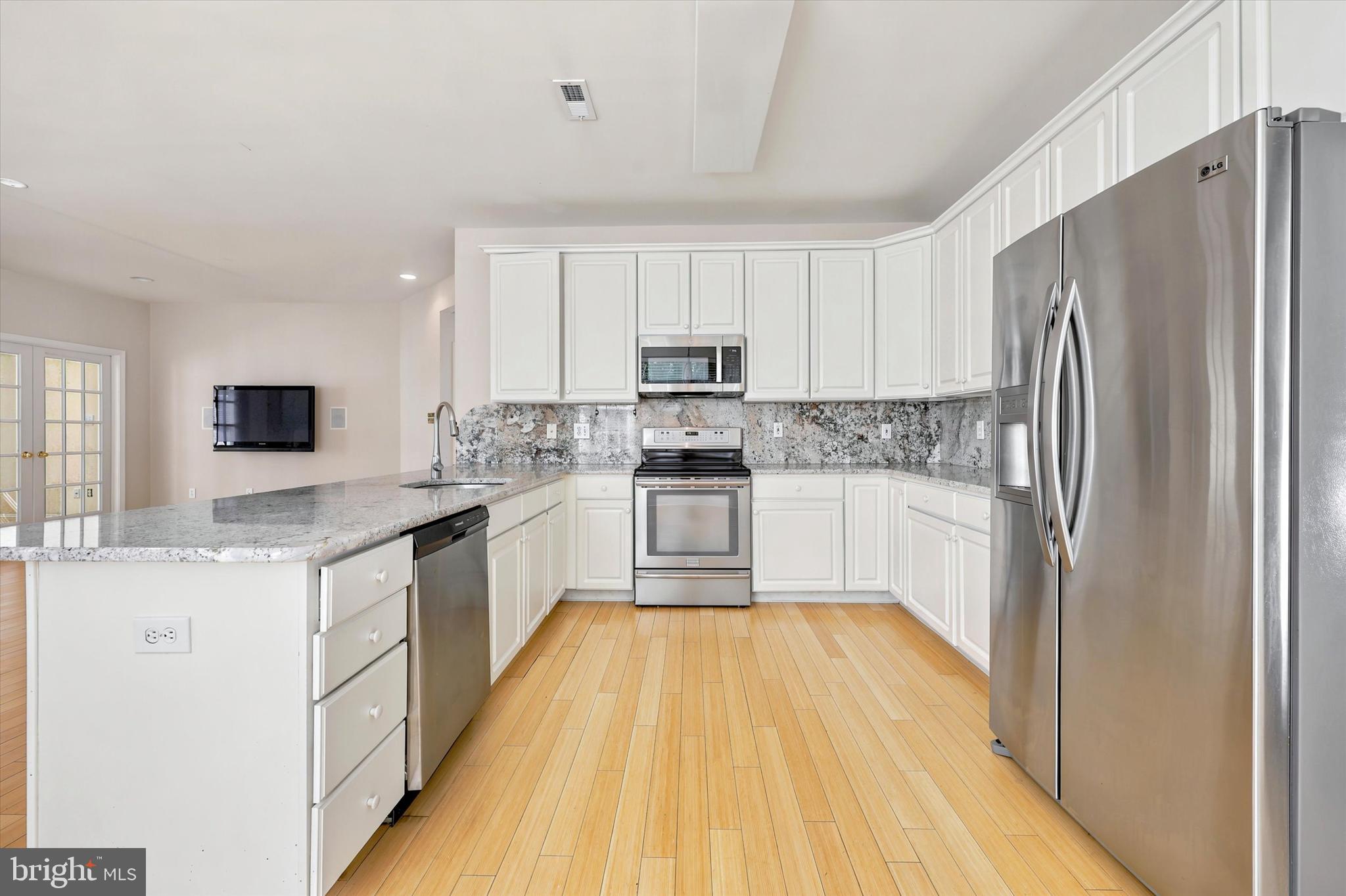 5 Farmingham Drive Sewell, NJ 08080 - Photo 14 of 36