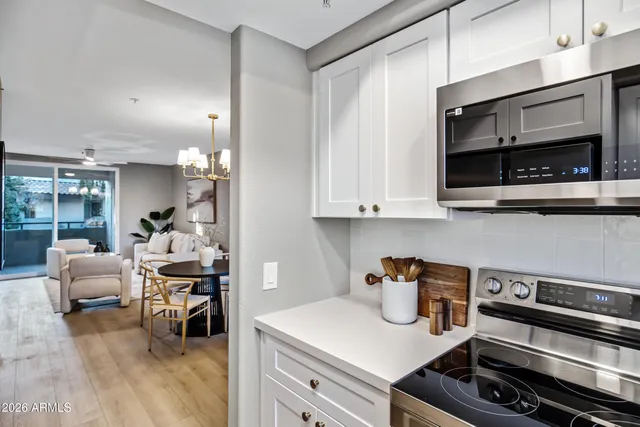 $299,990 | 1825 West Ray Road, Unit 2070, Chandler, AZ 85224