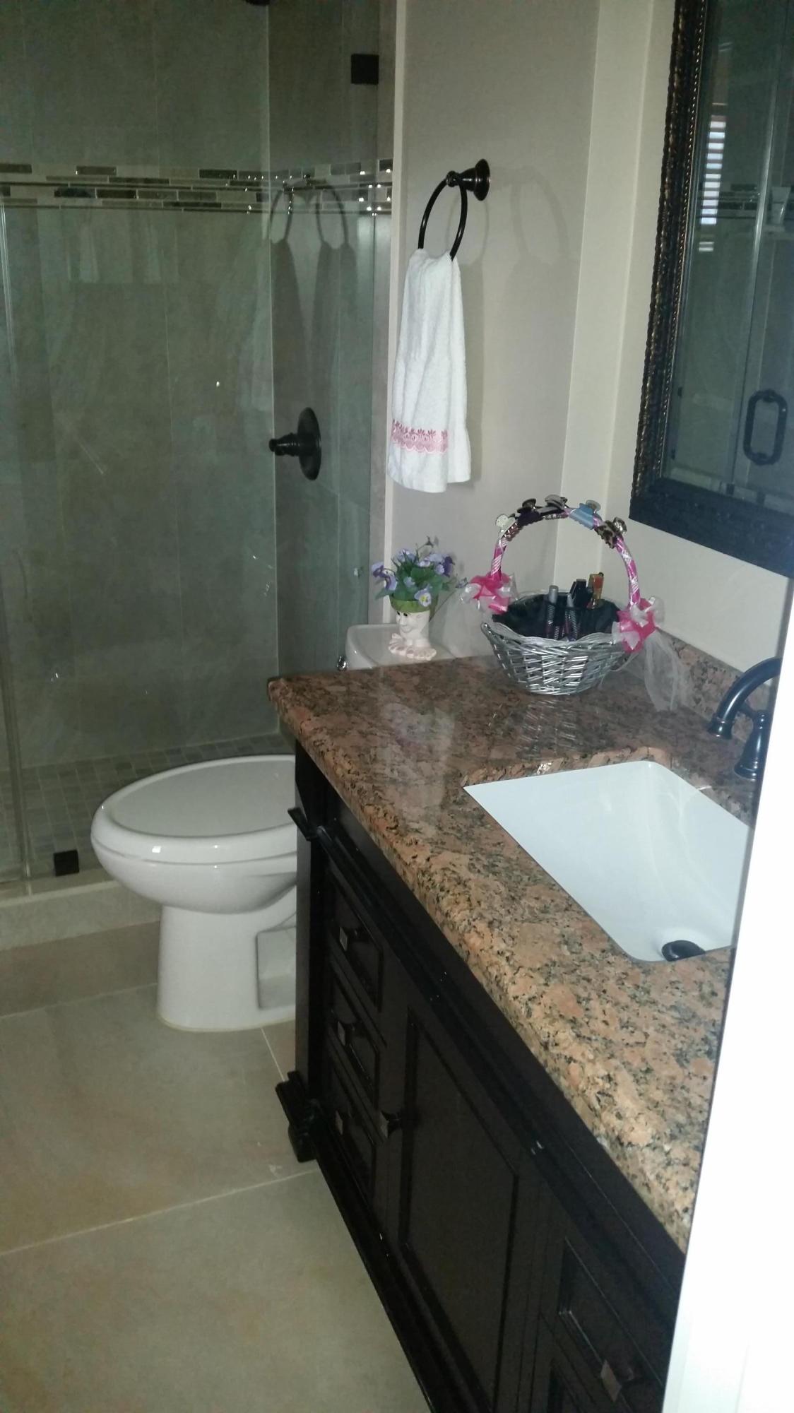 154 Capri East Delray Beach, FL 33484 - Photo 12 of 17 20151123_164937