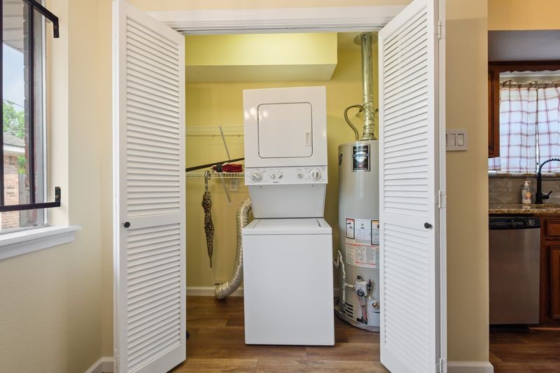 4910 Teton Street Houston, TX 77033 - Photo 24 of 27
