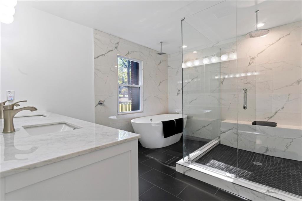 3519 Prince George Street Atlanta, GA 30344 - Photo 31 of 58 a bathroom with a sink and a mirror