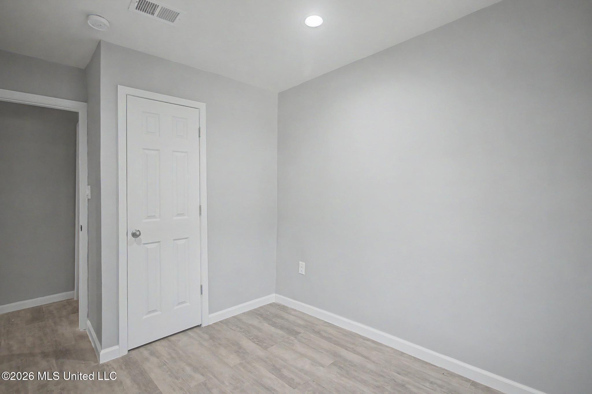 9424 Daisy Vestry Road, Unit 4 Biloxi, MS 39532 - Photo 11 of 16 Unit 4 (8)