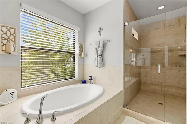 $3,000 | 1350 Kendari Terrace, Naples, FL 34113