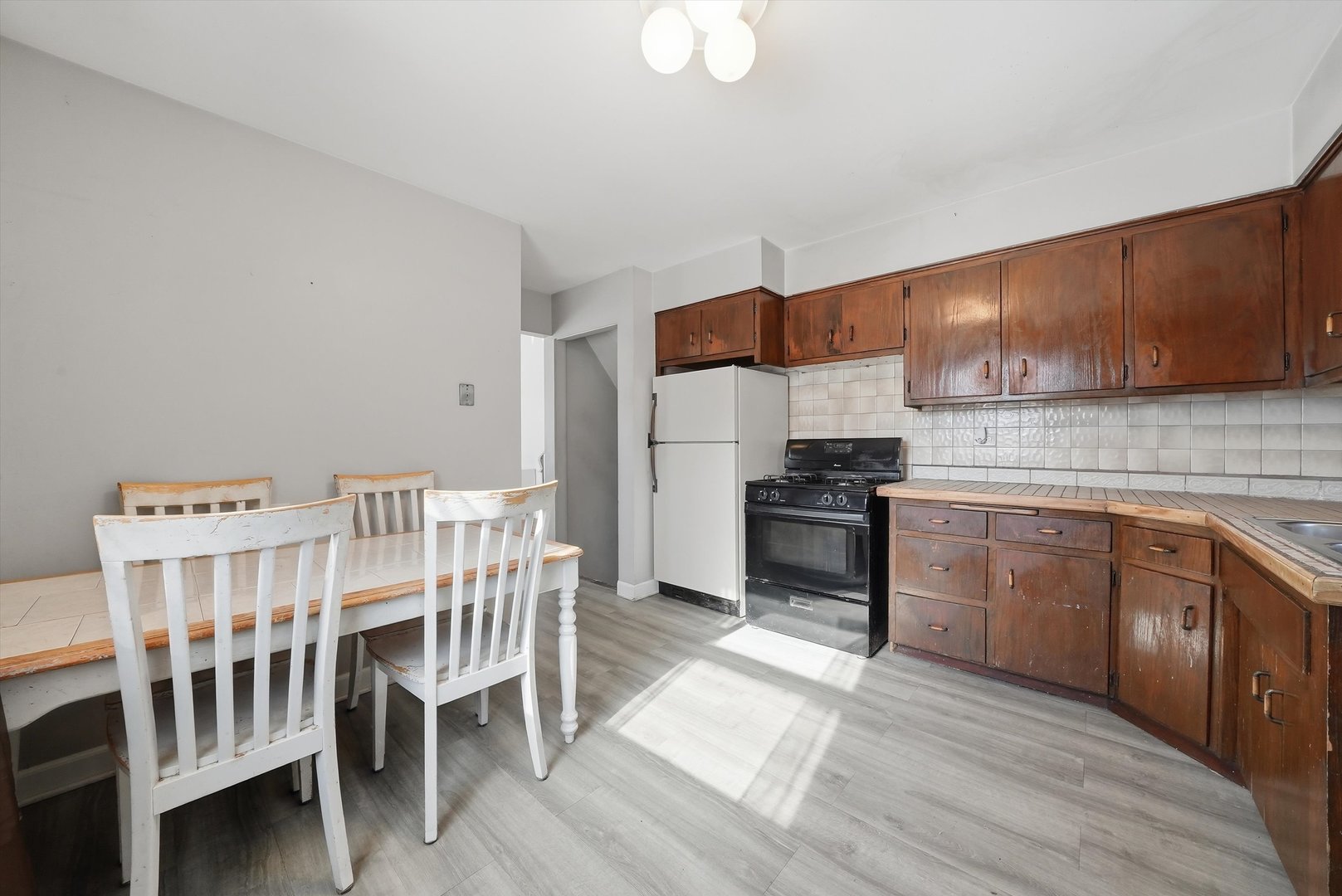 801 Main Street Bensenville, IL 60106 - Photo 12 of 33