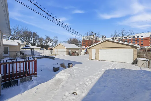 $340,000 | 801 Main Street, Bensenville, IL 60106