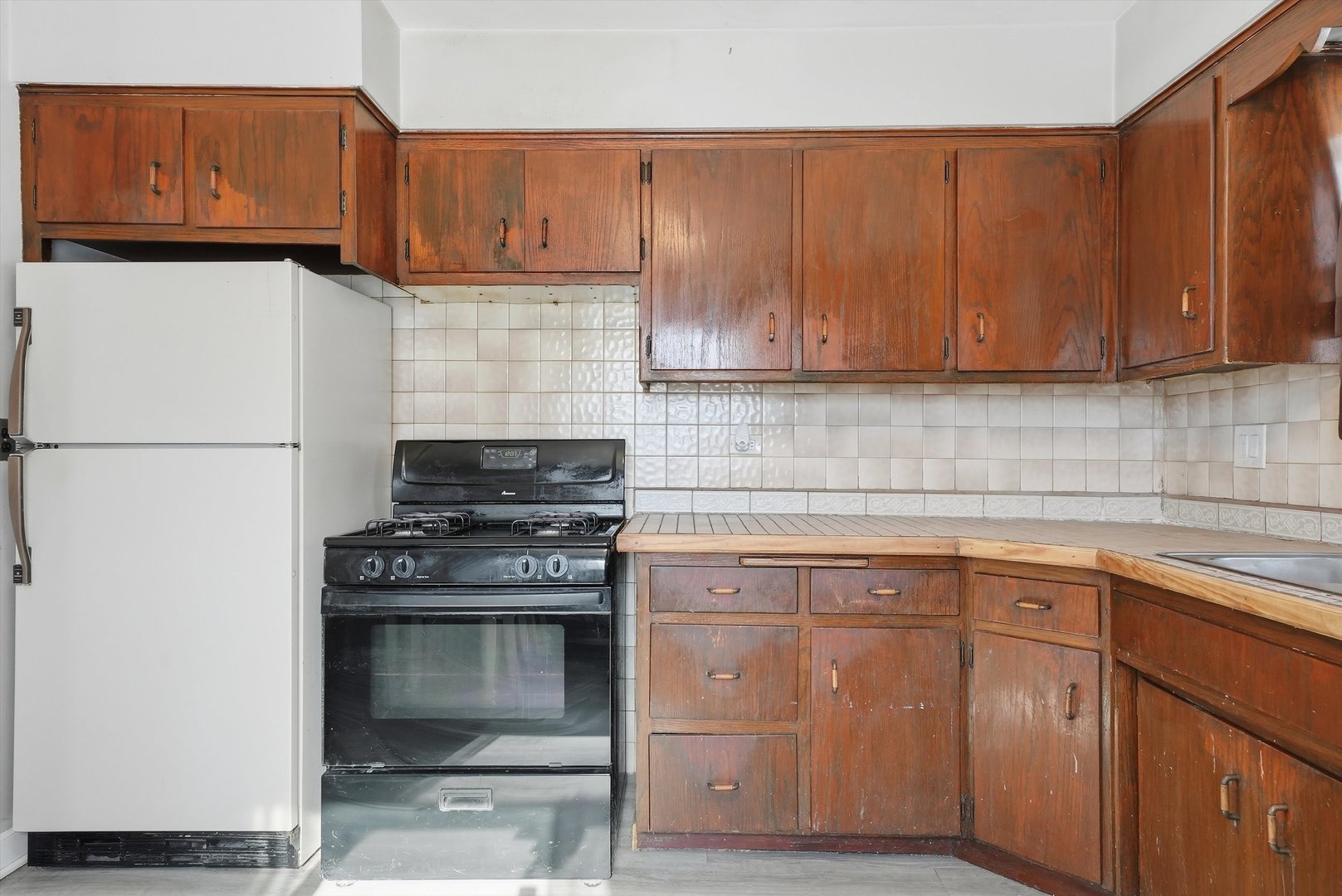 801 Main Street Bensenville, IL 60106 - Photo 9 of 33