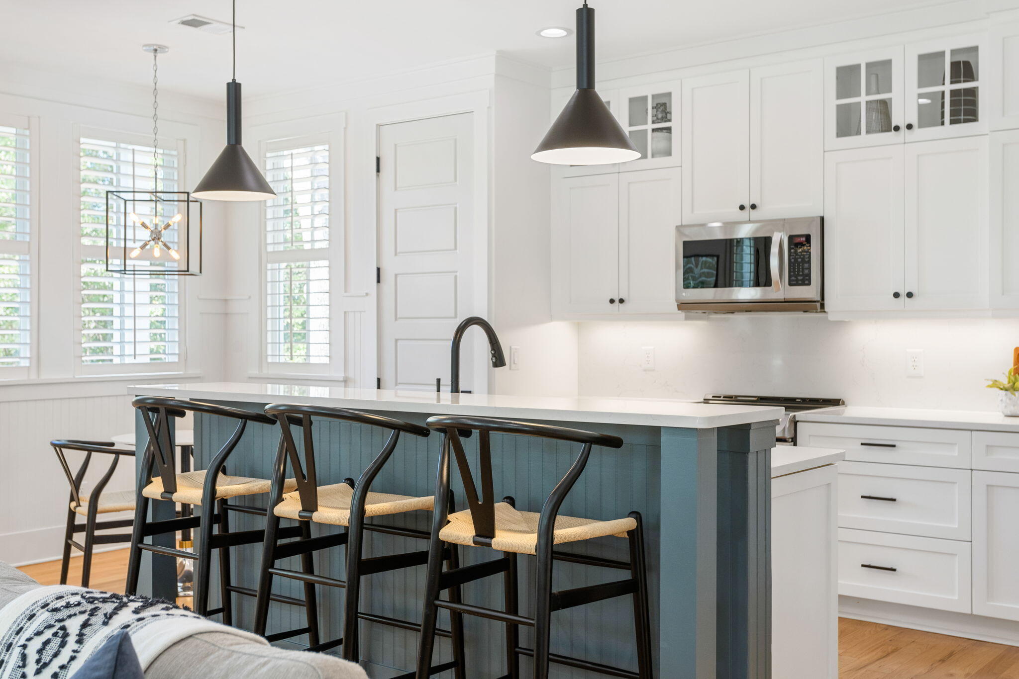 343 Bridgetown Pass Mount Pleasant, SC 29464 - Photo 11 of 47 Gourmet Kitchen