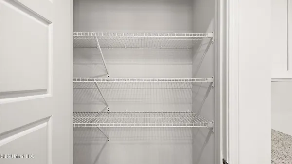 $292,400 | 220 Raulston Drive, Byram, MS 39272