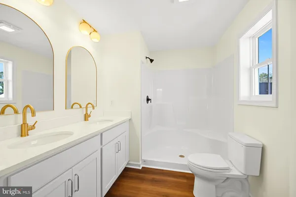 $379,900 | 129 Holly Hill Court, Fruitland, MD 21826