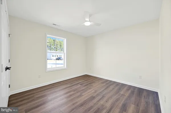 $379,900 | 129 Holly Hill Court, Fruitland, MD 21826