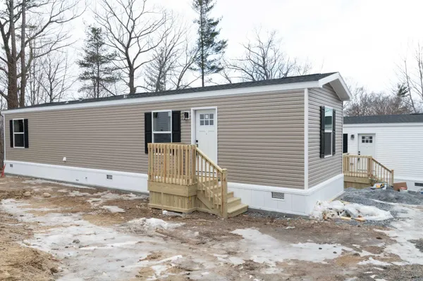 $89,499 | 64 Ethans Way, Bennington, VT 05201