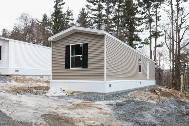 $89,499 | 64 Ethans Way, Bennington, VT 05201