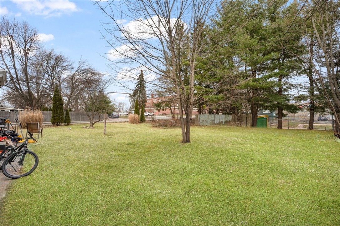 49 Oak Street Cranston, RI 02910 - Photo 29 of 33