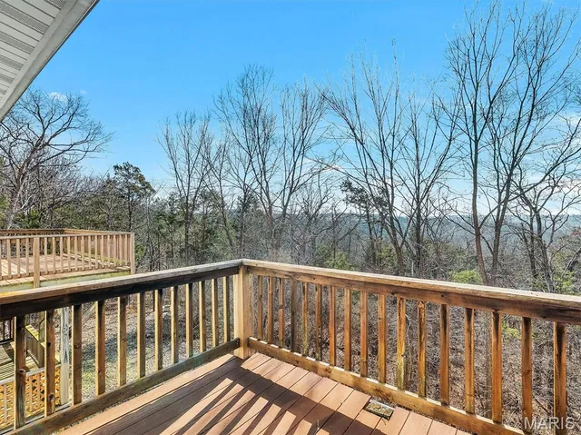 $300,000 | 2657 Hwy North, Pacific, MO 63069