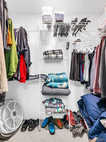 $300,000 | 2657 Hwy North, Pacific, MO 63069