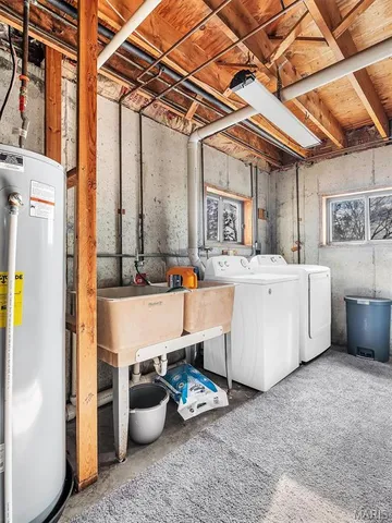 $300,000 | 2657 Hwy North, Pacific, MO 63069